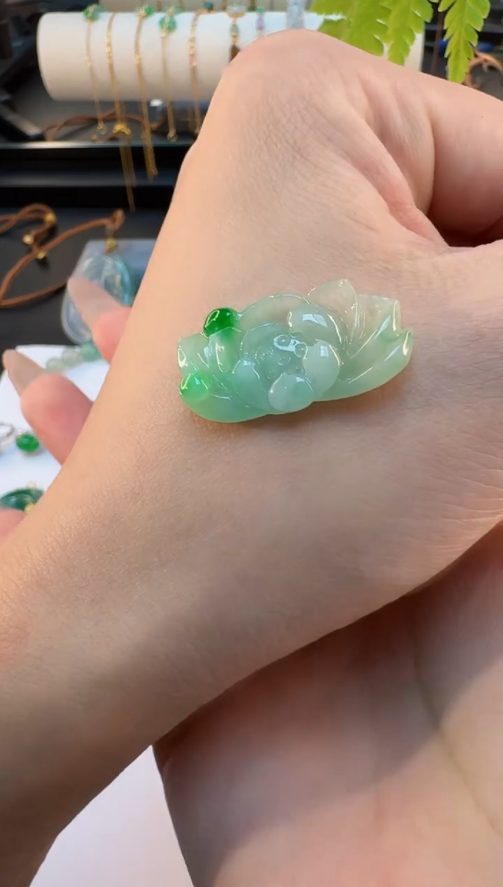 【闪购商品】翡翠颈饰未镶嵌缅甸翡翠A货吊坠