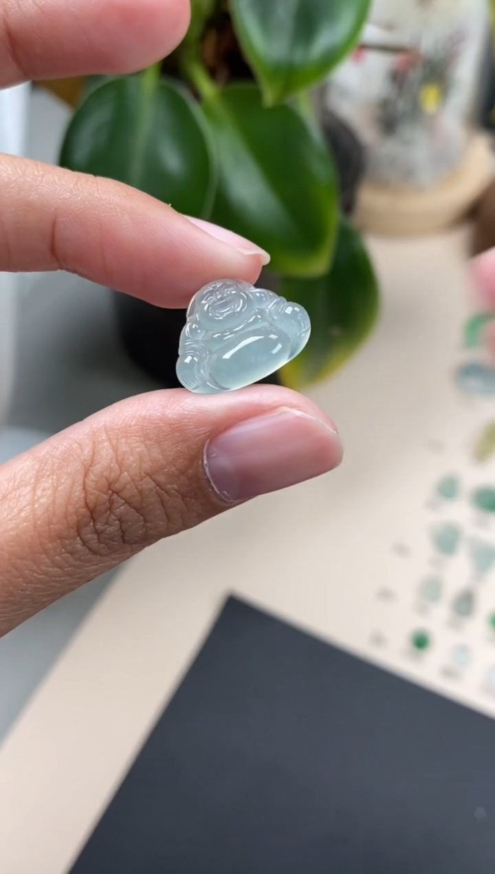 【闪购商品】翡翠颈饰未镶嵌翡翠冰晴佛公