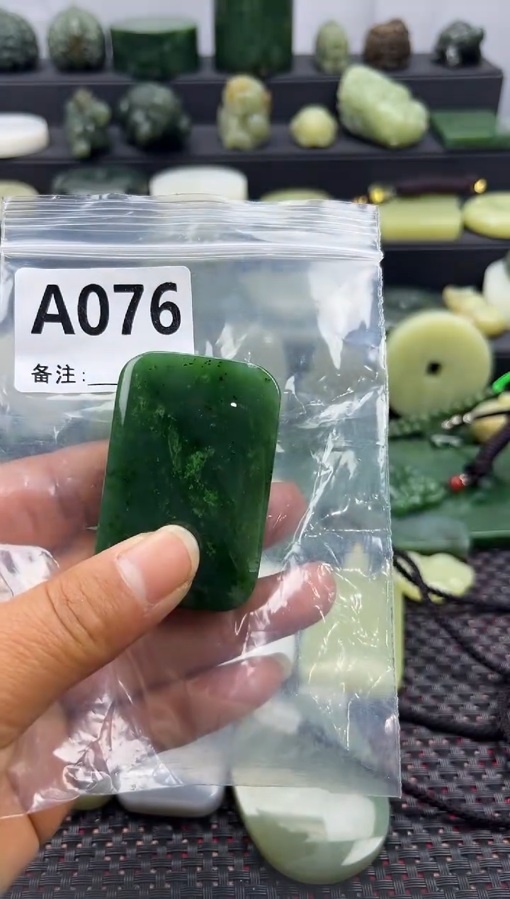 未镶嵌和田玉珠宝半成品无事牌