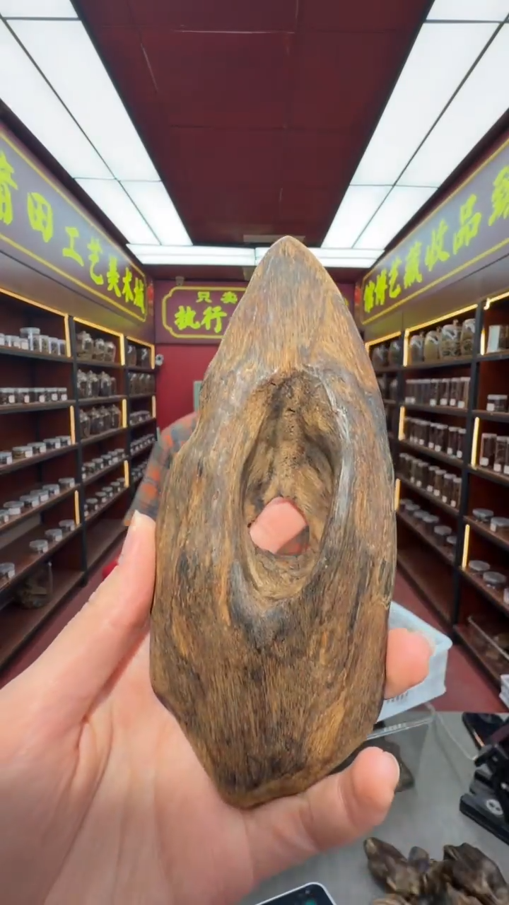 沉香手把件多样性发一