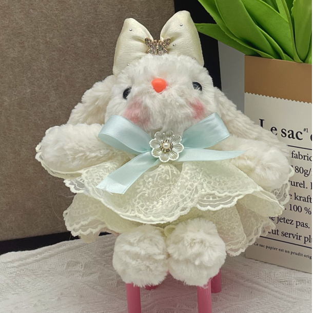 可爱兔兔毛绒挂件/邦尼兔/潦草兔/随机兔子一只