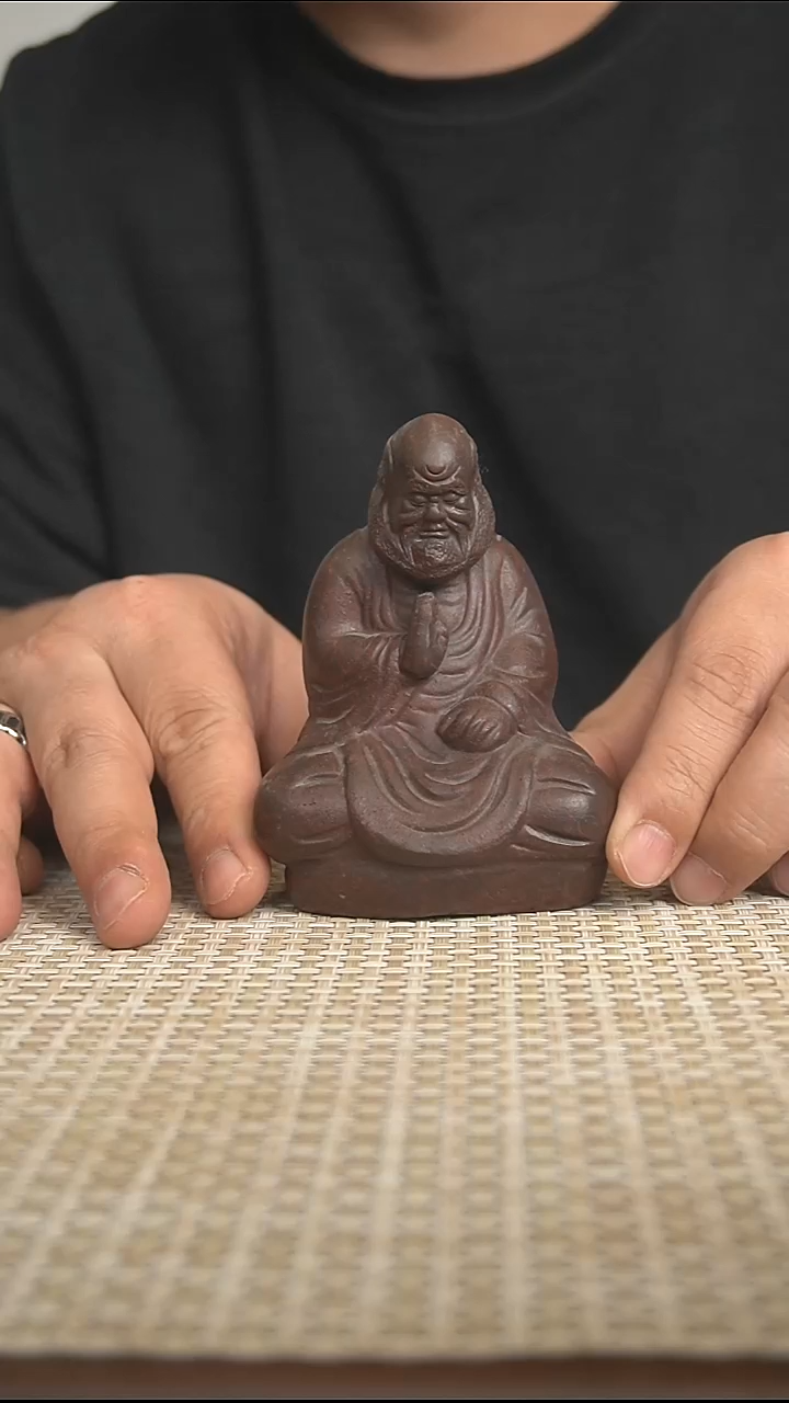 紫砂茶宠宜兴紫砂茶宠达摩茶宠 