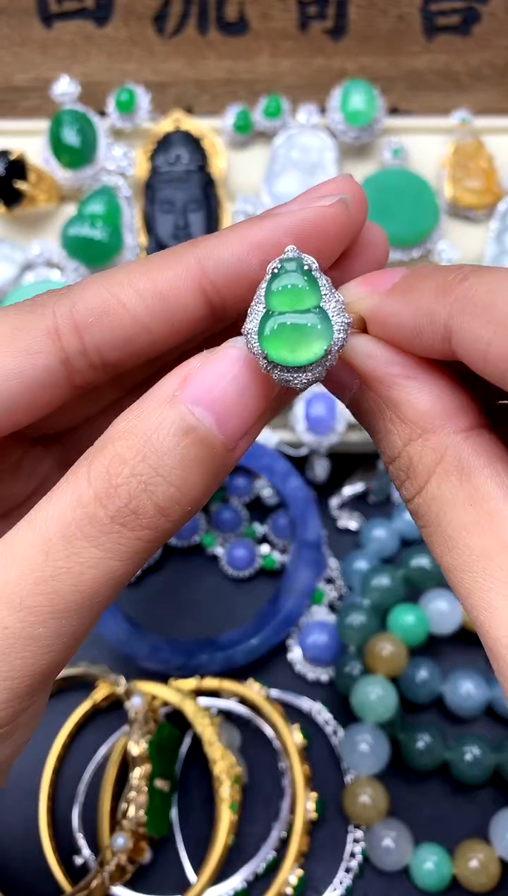 【闪购商品】翡翠戒指18K金镶嵌287-中国好珍宝