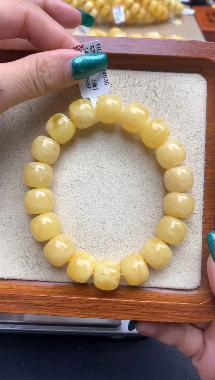 【闪购商品】蜜蜡珠宝奇石未镶嵌60