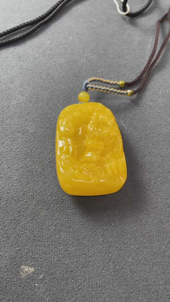 【闪购商品】铜蜜蜡龙牌吊坠吊坠Z