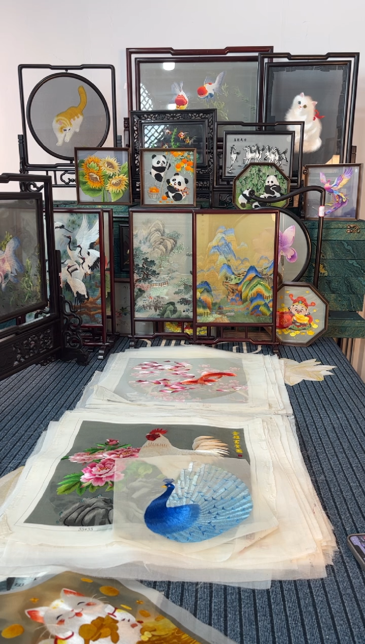 刺绣纯手工制作刺绣