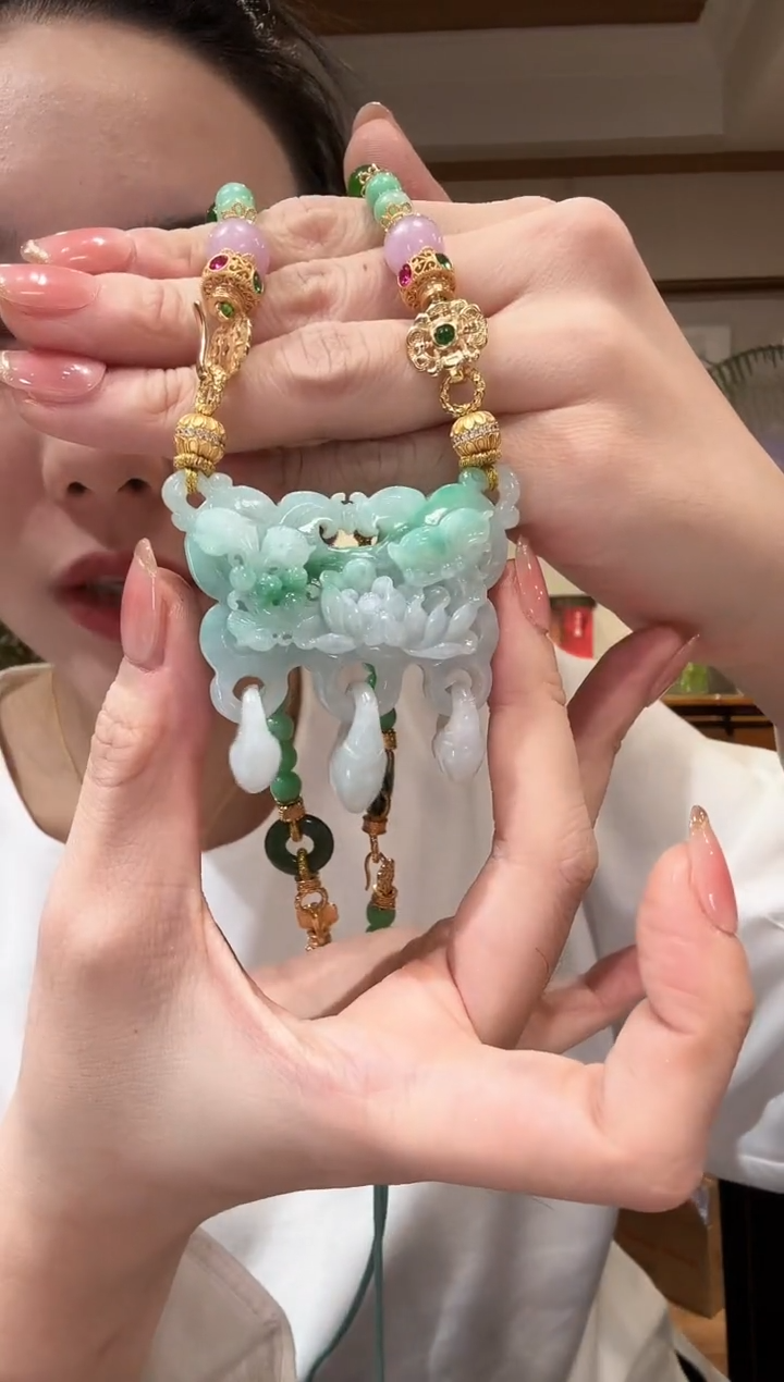 【闪购商品】翡翠颈饰未镶嵌国风