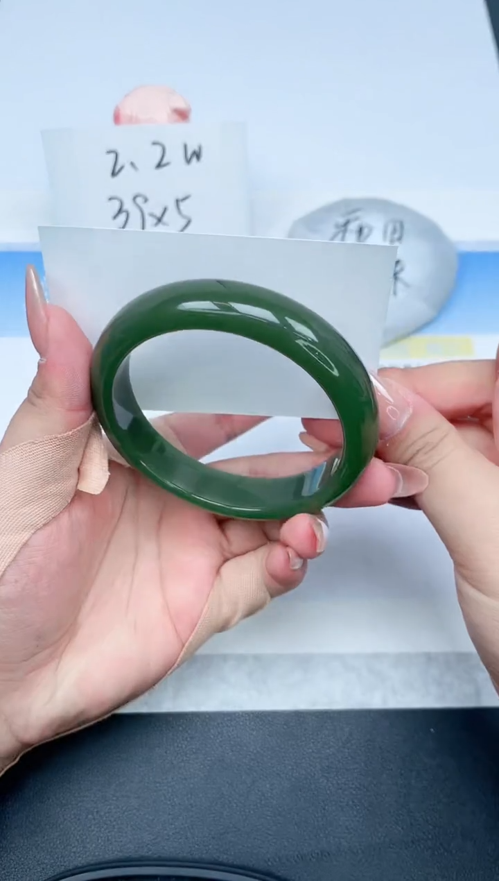 【闪购商品】石英质玉手镯未镶嵌124-65.1