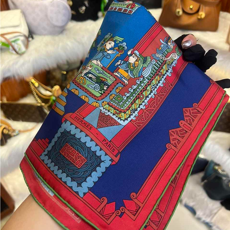 99新 Hermes/爱马仕 活动【小花念念】丝巾 90×90cm