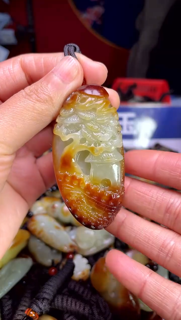 【闪购商品】和田玉颈饰未镶嵌1