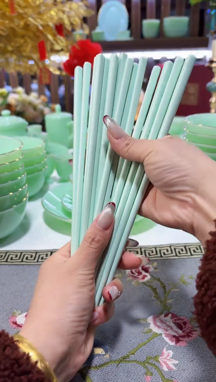 玉瓷筷子十双餐具