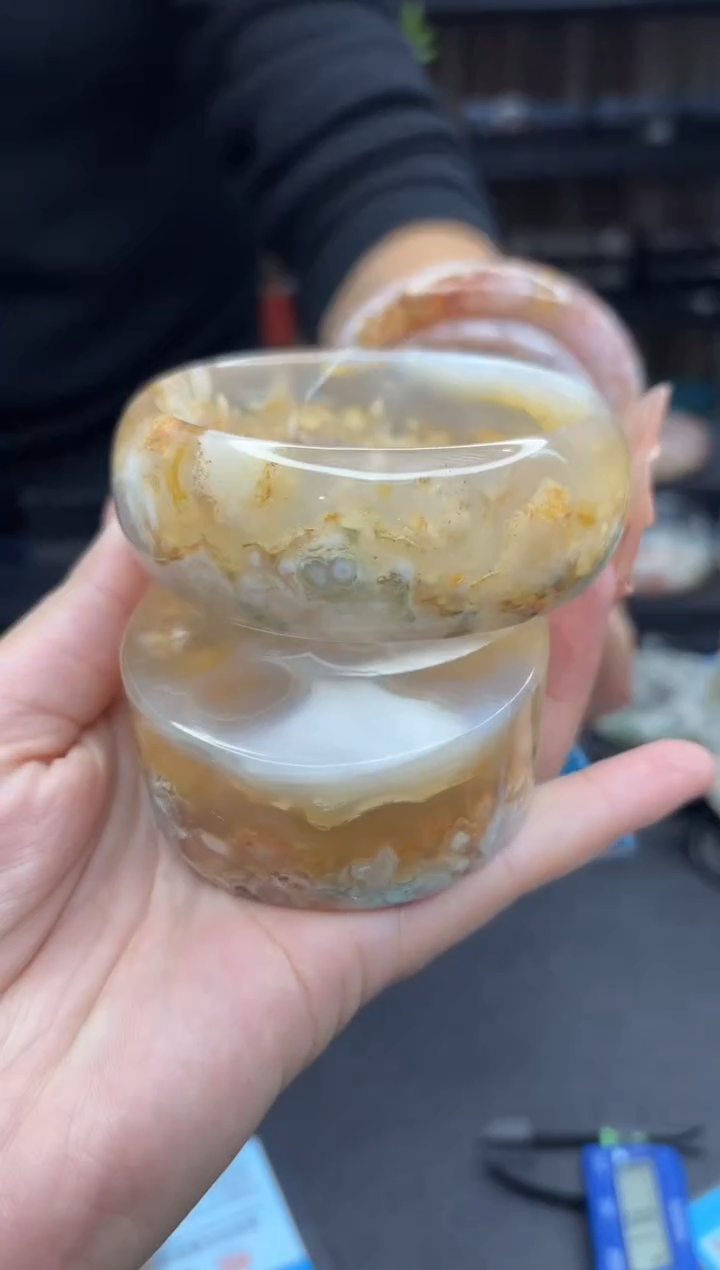 【闪购商品】石英质玉手镯未镶嵌853（64圈赠送镯心）