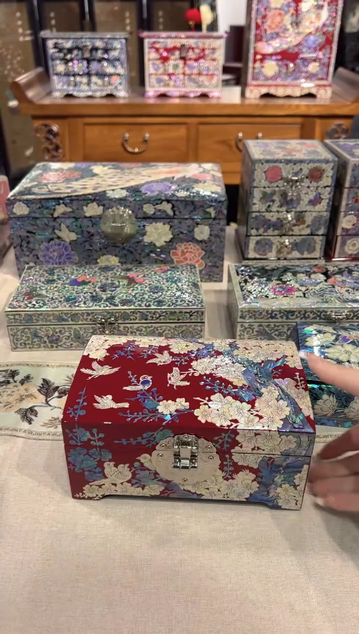 【闪购商品】鱼锁满贝底·弘贝雅螺钿漆器文化馆