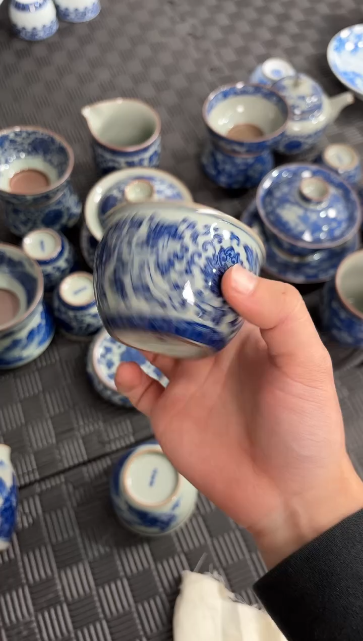 盖碗陶瓷景德镇陶瓷茶具老陶泥缠枝莲主人杯