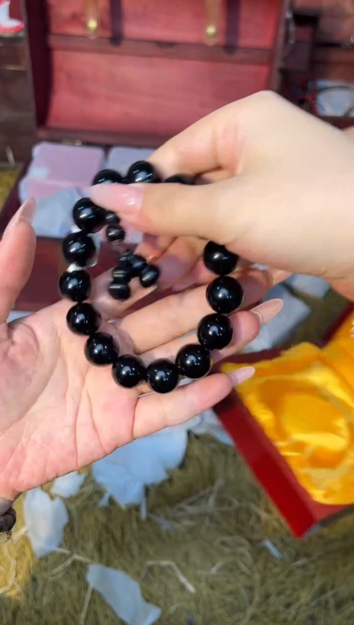 手串智网云仓专属闪购链接无礼盒10070