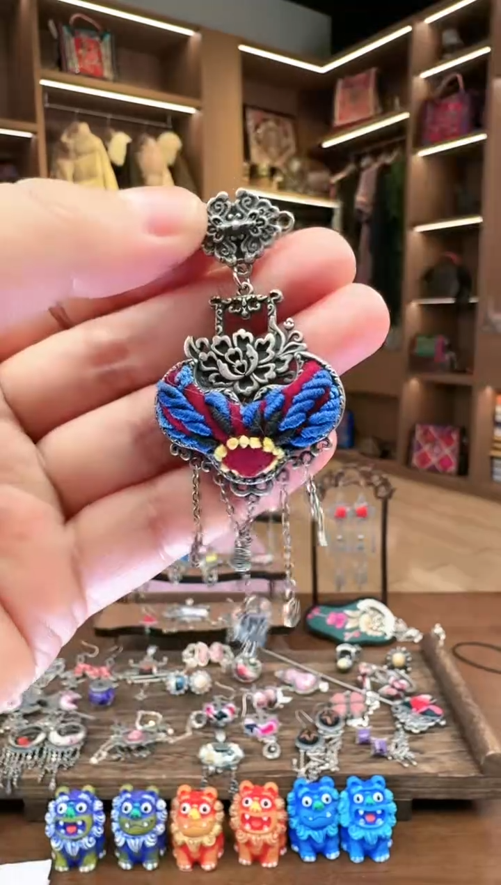 【闪购商品】织绣247黔东南苗族刺绣