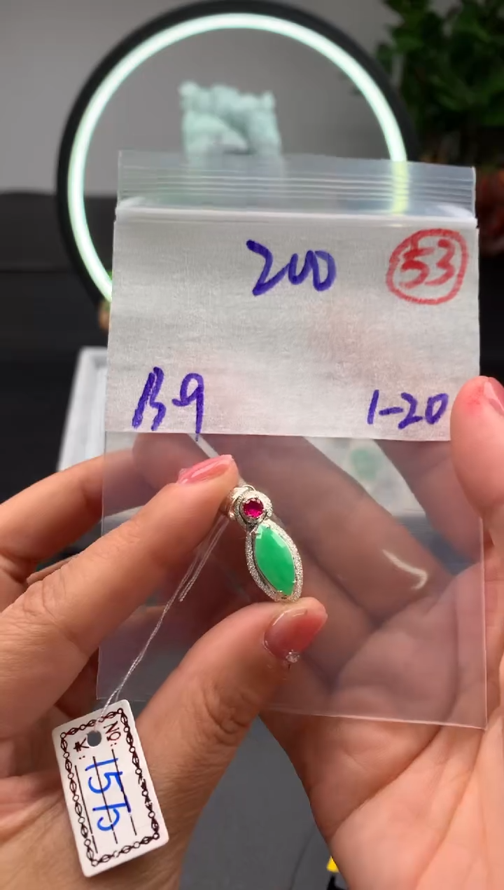 【闪购商品】定制翡翠未镶嵌毛货需精细抛光拍一发一