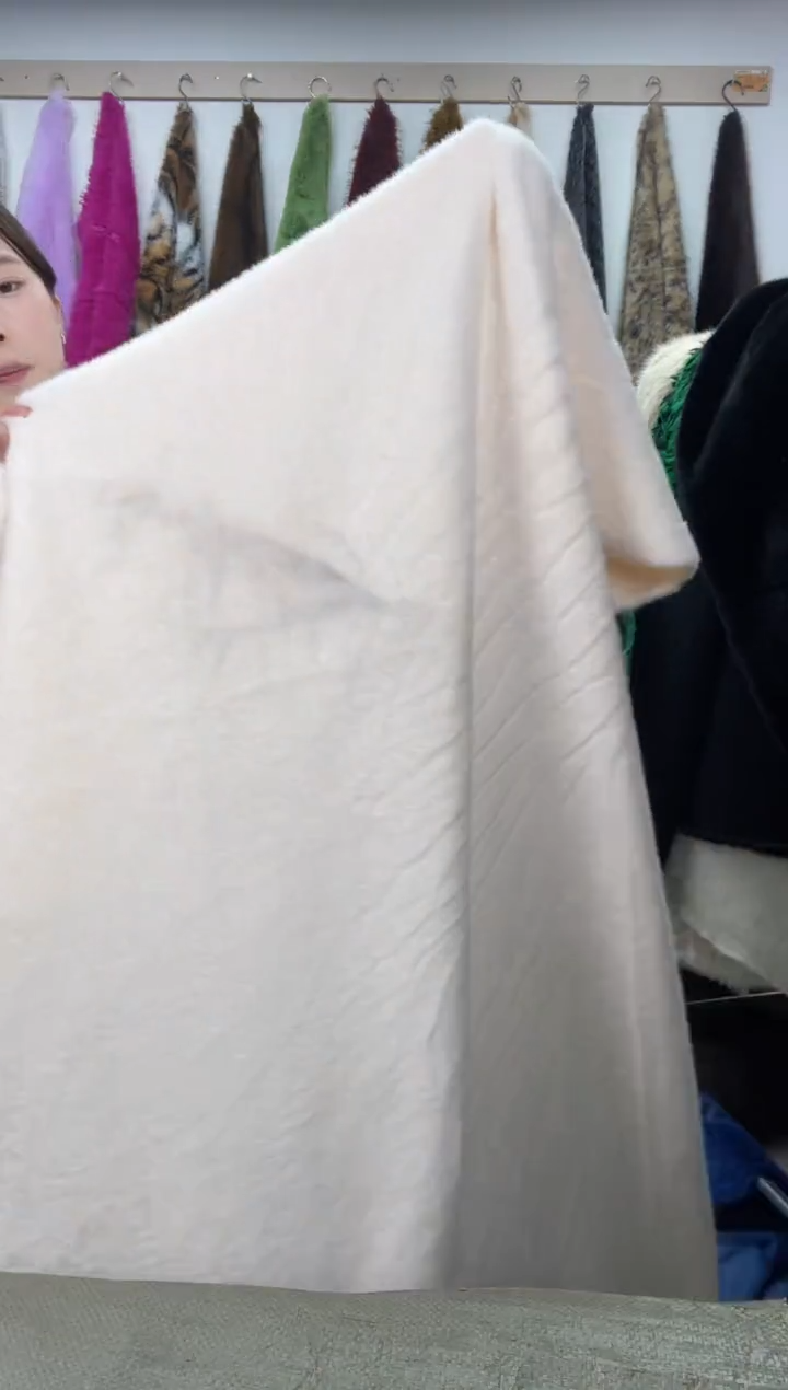 狐狸毛D791尺寸1.8*1