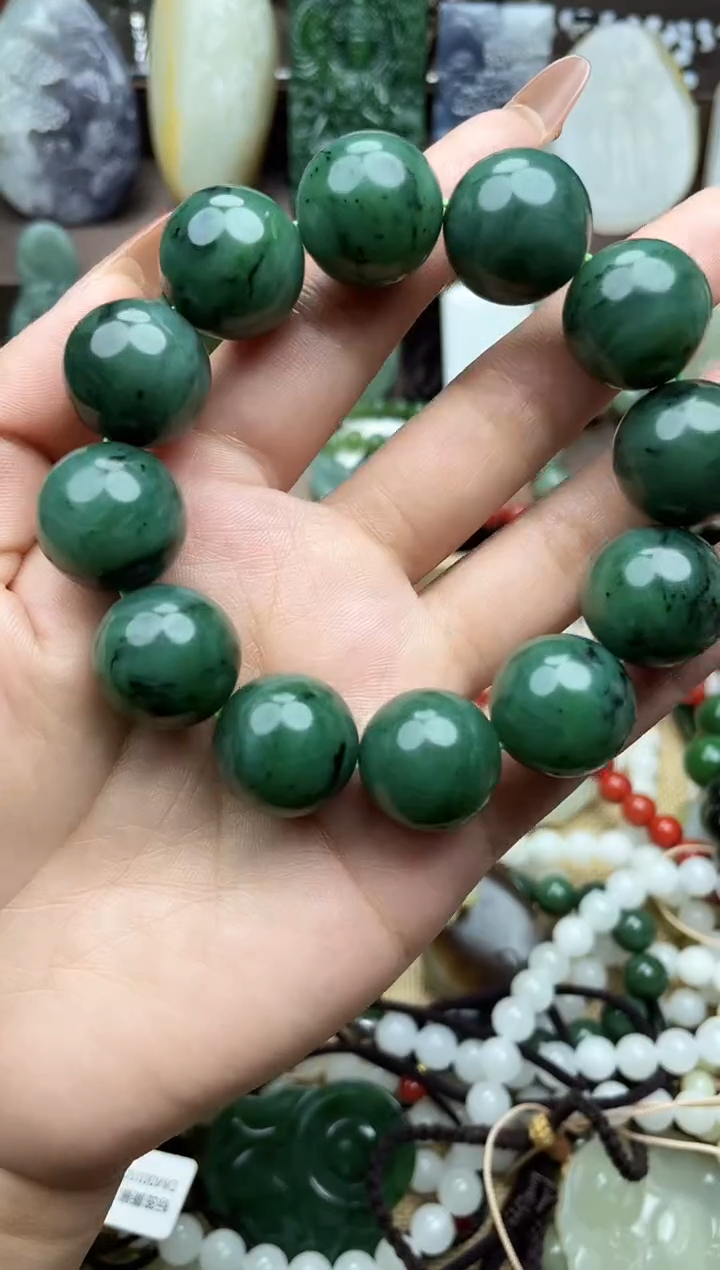 颈饰未镶嵌和田玉未镶嵌和田玉吊坠多样性拍一发一