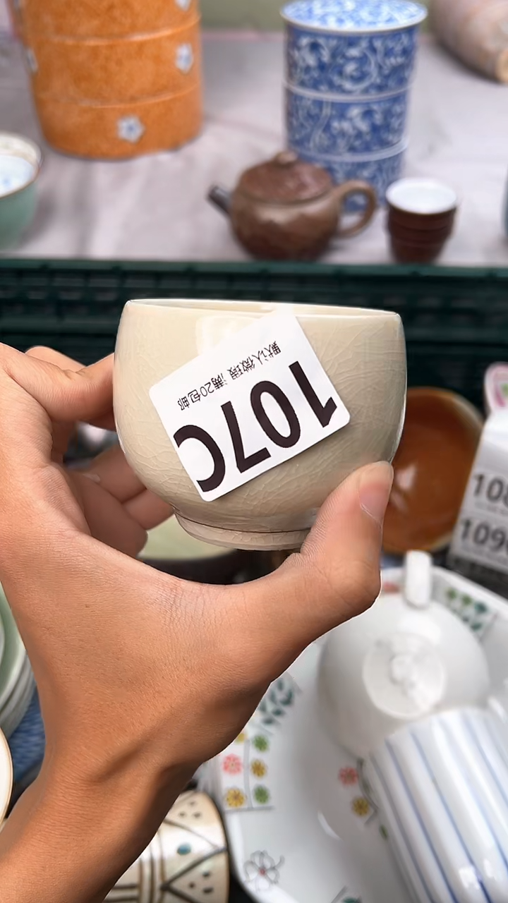 瓷片两**饼107C瓷器瓷器瓷器瓷器