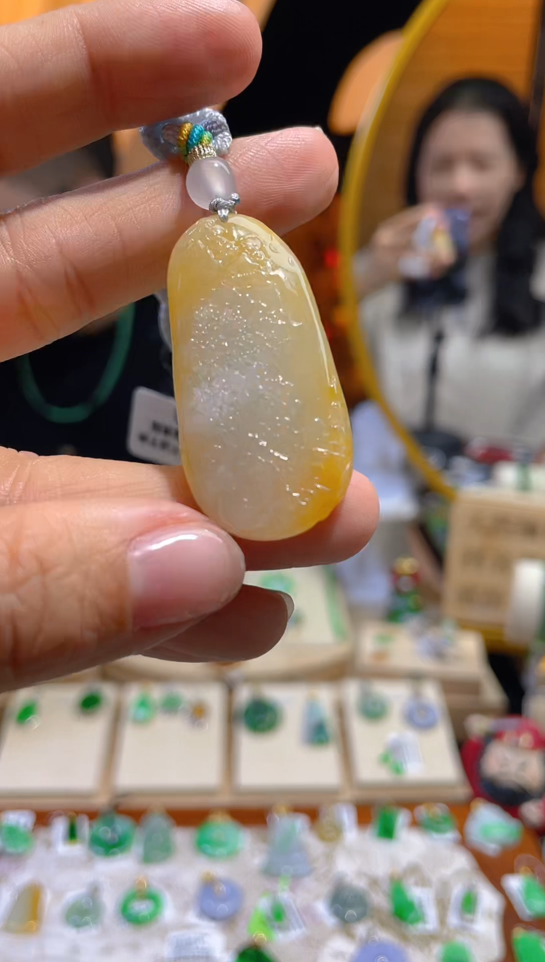 【闪购商品】翡翠颈饰未镶嵌假一赔三