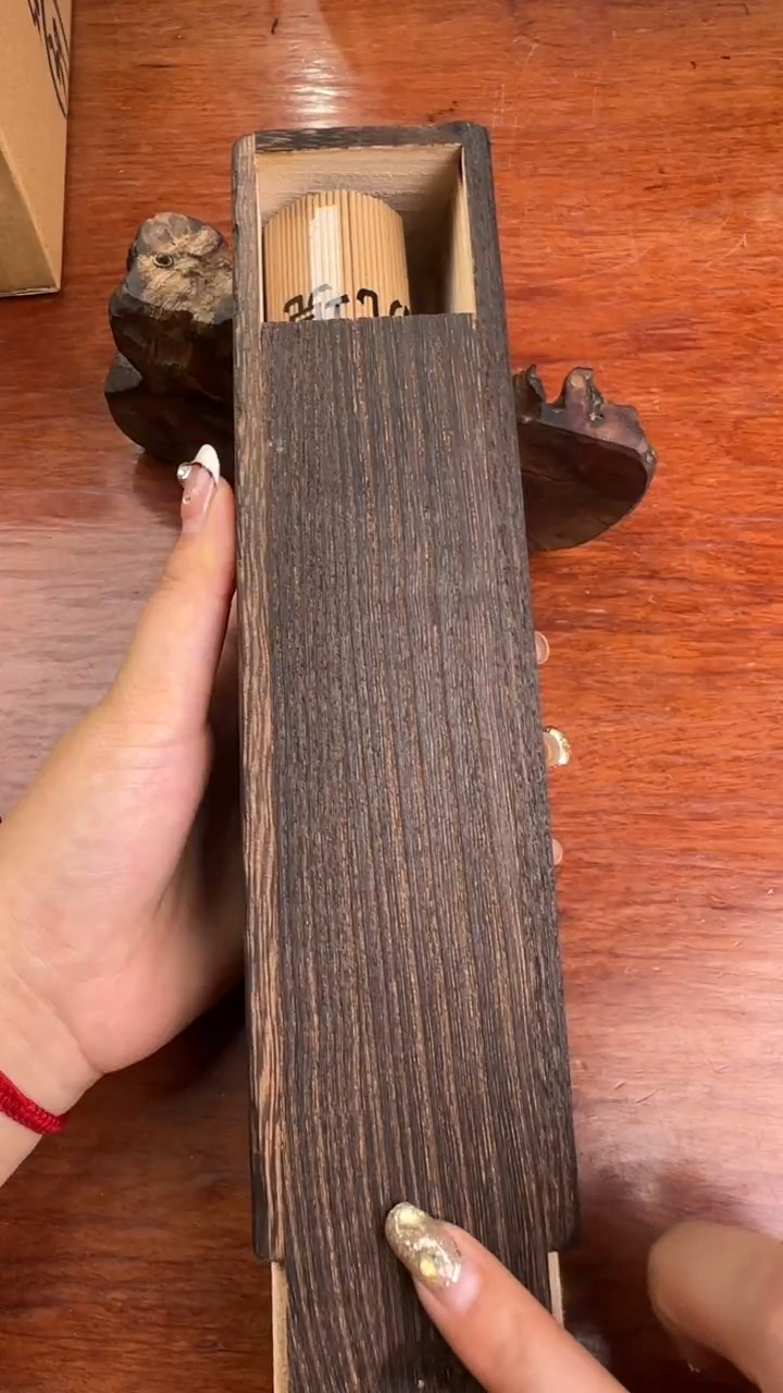 线香6号  香港沉水黑棋 100克