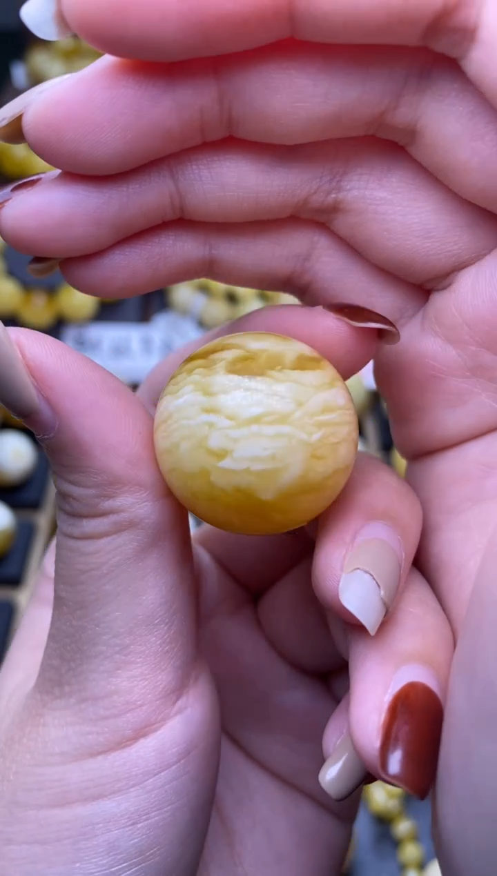 【闪购商品】琥珀裸石未镶嵌大小姐珠宝严选95