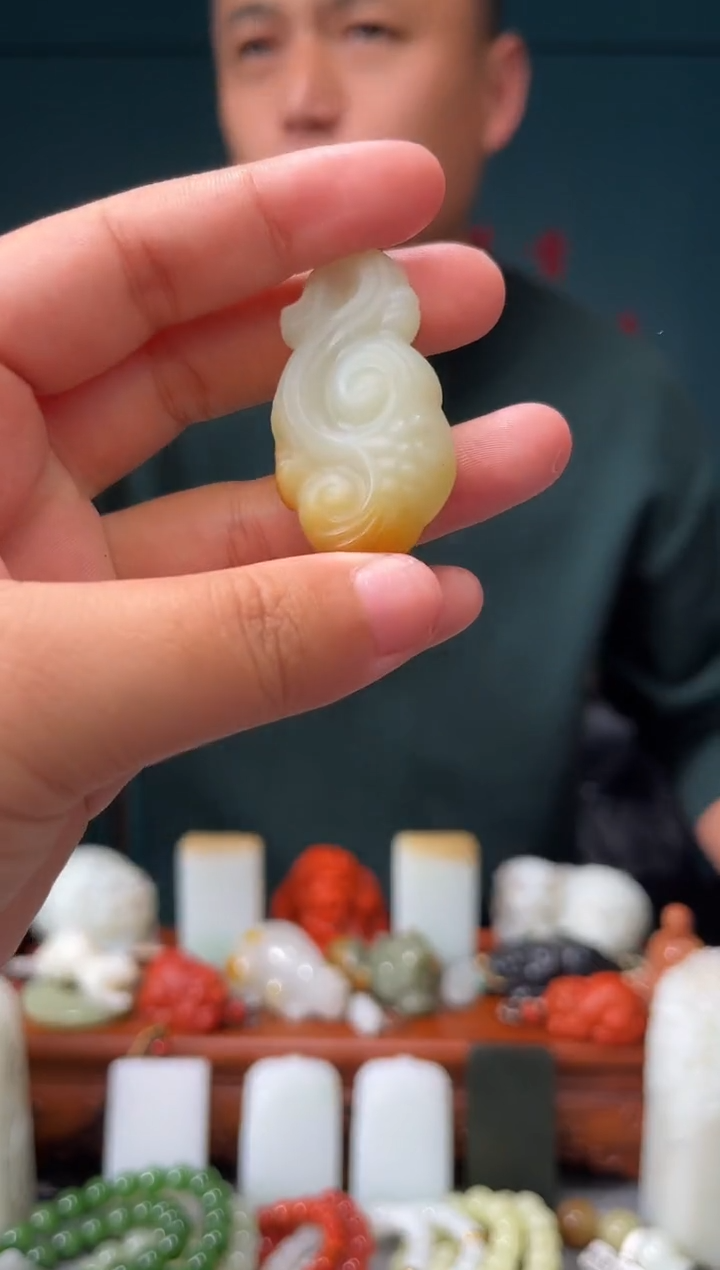 【闪购商品】和田玉颈饰未镶嵌吊坠