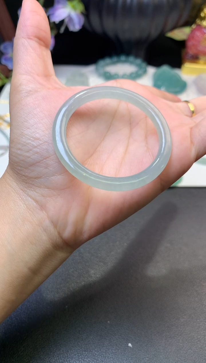 未镶嵌定制翡翠毛货