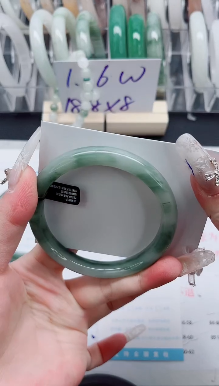 【闪购商品】石英质玉手镯未镶嵌A106-60