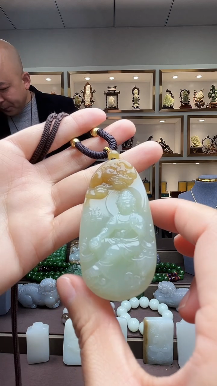 【闪购商品】和田玉颈饰未镶嵌苏
