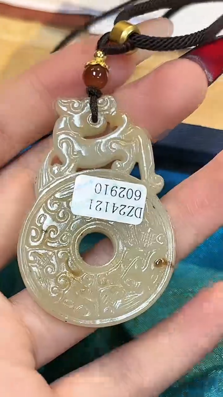 【闪购商品】和田玉颈饰未镶嵌q26