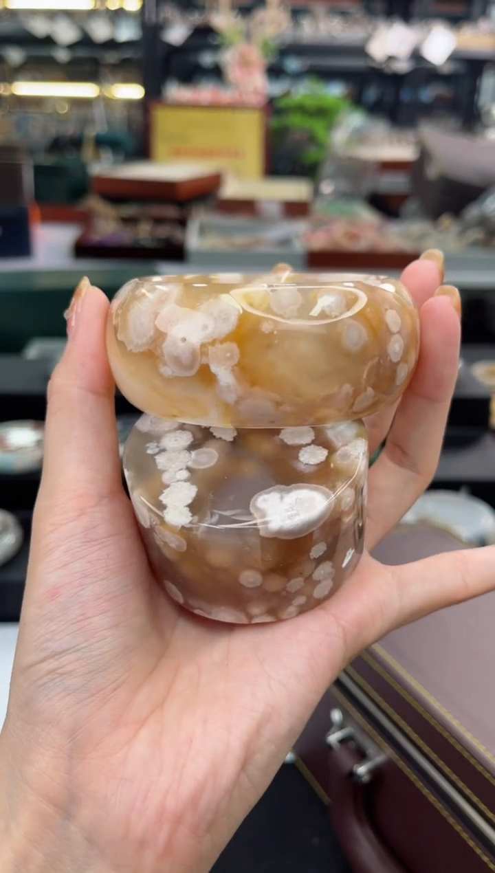 【闪购商品】石英质玉手镯未镶嵌60圈口（赠品镯心）S9286