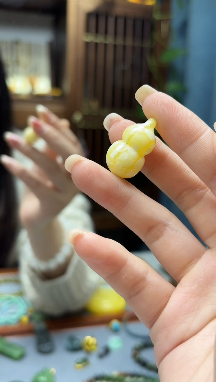 蜜蜡颈饰未镶嵌蜜蜡葫芦吊坠WCY编绳