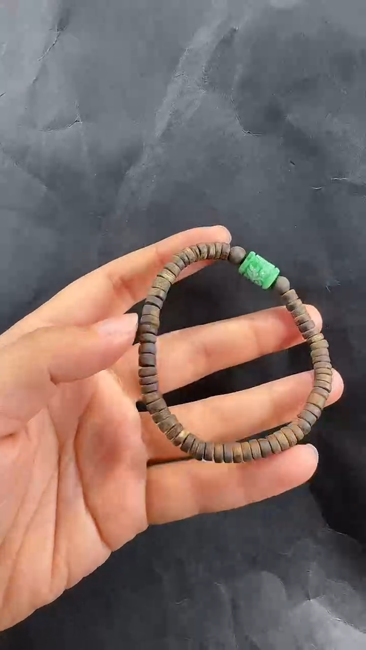 未镶嵌手链翡翠手串