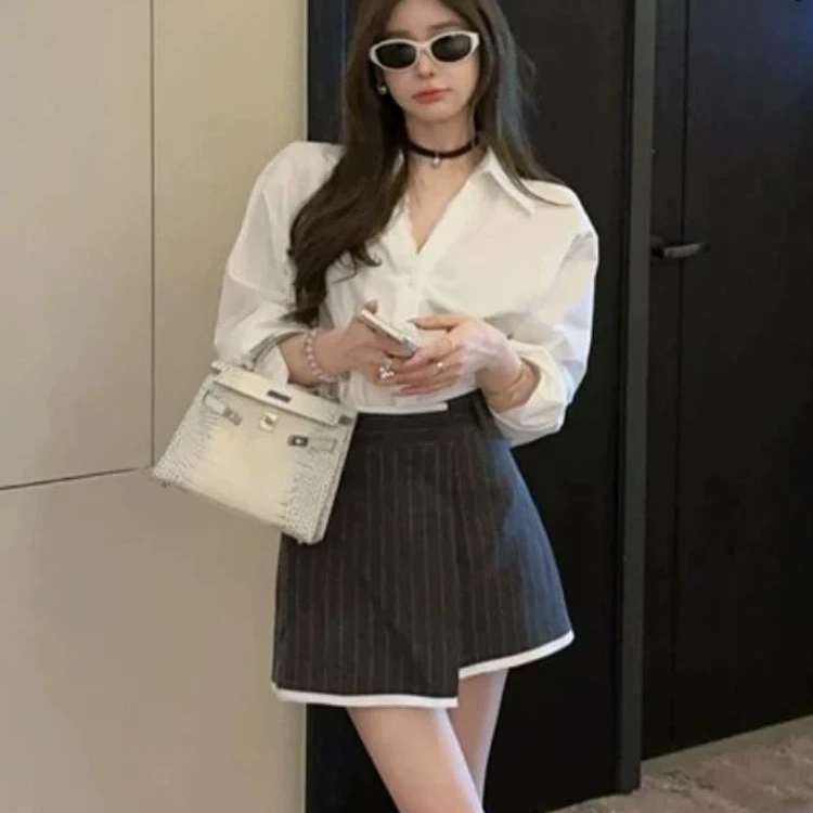 仙女定制·2025新款设计感蕾丝白色衬衫+条纹半身短裙两件套