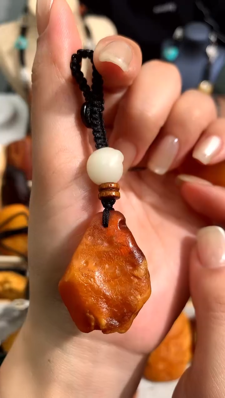 【闪购商品】蜜蜡裸石未镶嵌似玉