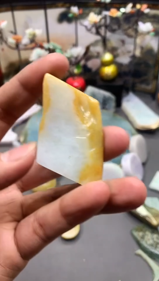 【闪购商品】翡翠耳饰未镶嵌天然翡翠A货