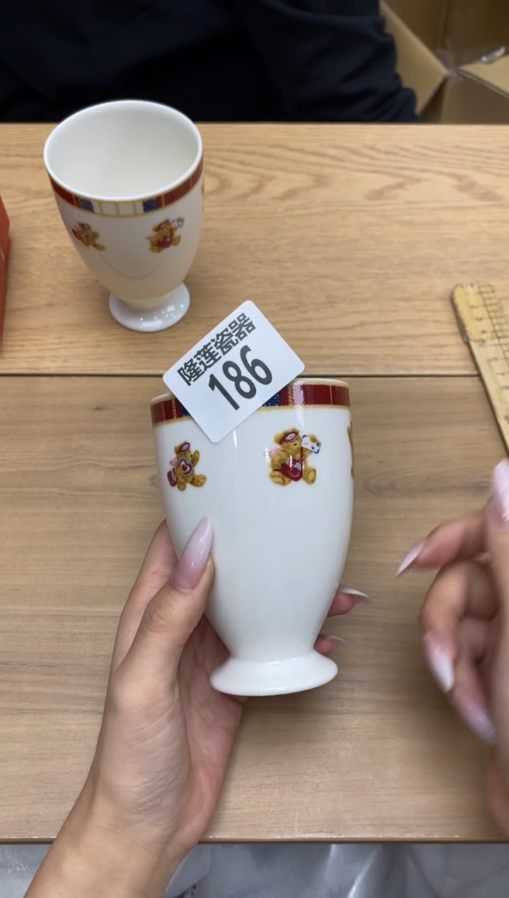 瓷片隆莲瓷器欢迎大家