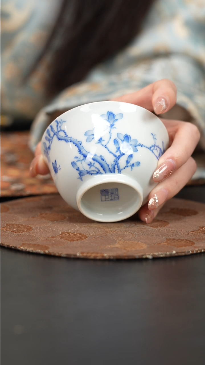 【闪购商品】杯恒垣山房青花玉兰