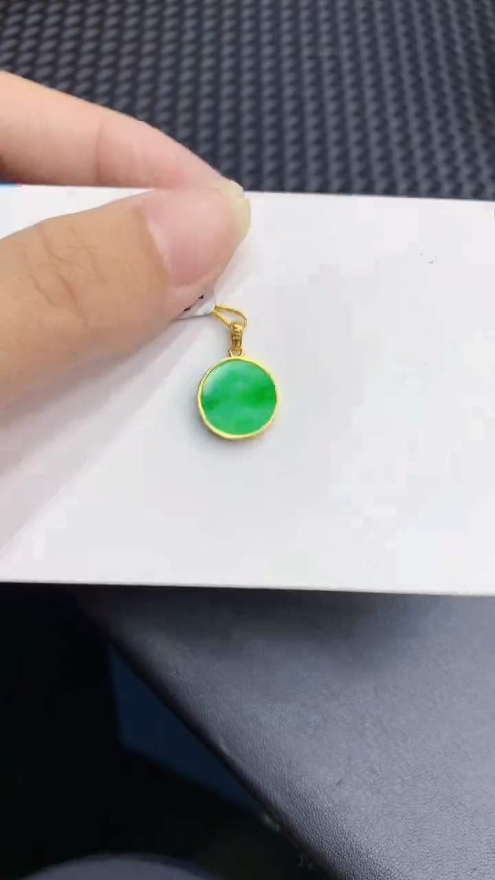 【闪购商品】翡翠颈饰18K金镶嵌            8