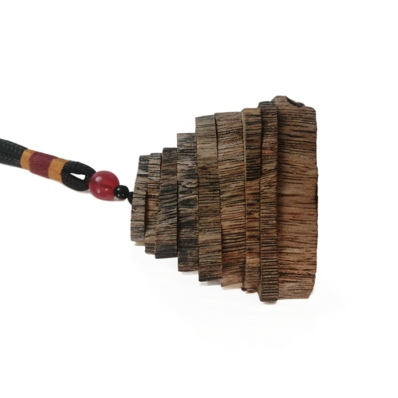 沉香百年沉香车载挂件步步高升金字塔山字形海南绿奇C03