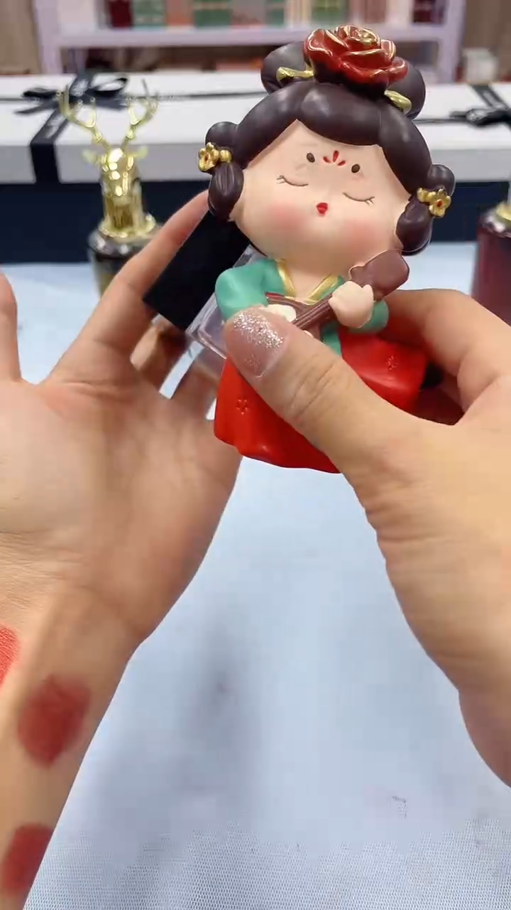 瓷片瓷片新号陶瓷娃娃大甩