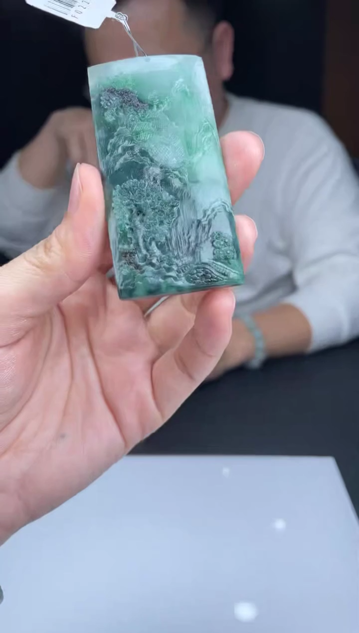 【闪购商品】定制翡翠未镶嵌01-25HDJT0125531