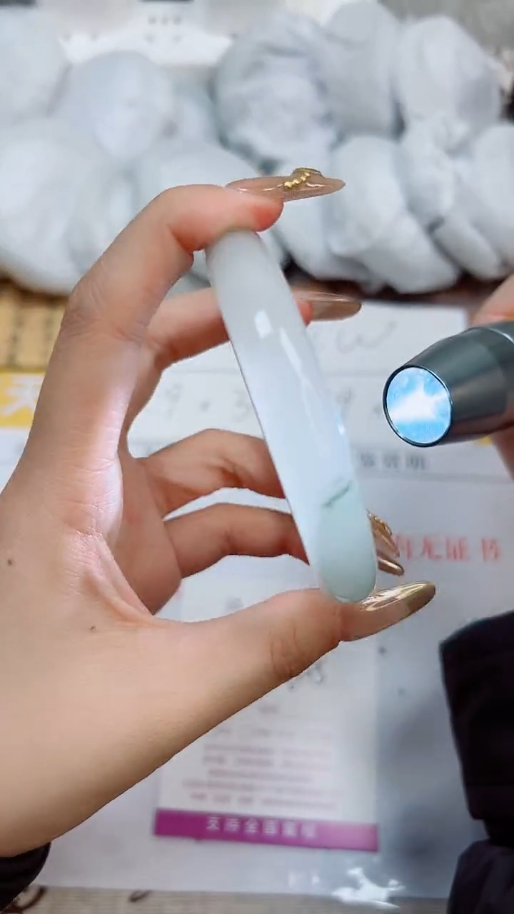 【闪购商品】石英质玉手镯合金K308-60.5