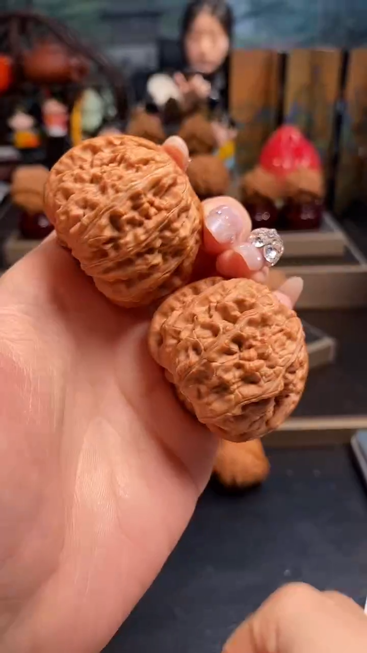 【闪购商品】文玩核桃吊坠K441白狮子43