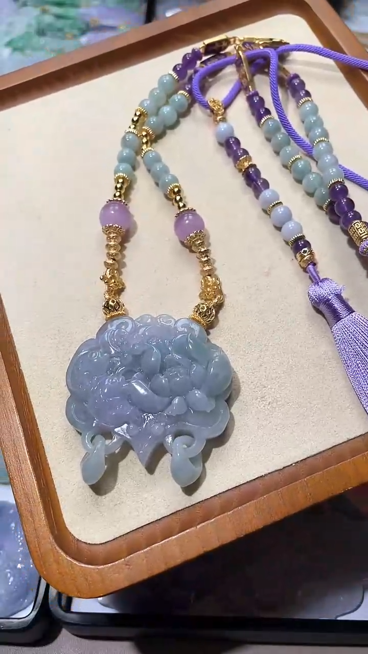 【闪购商品】翡翠颈饰未镶嵌吊坠