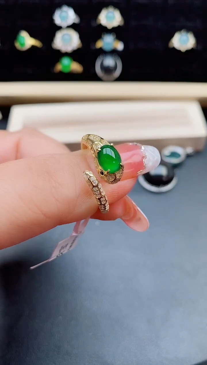 【闪购商品】翡翠戒指银S925镶嵌508080