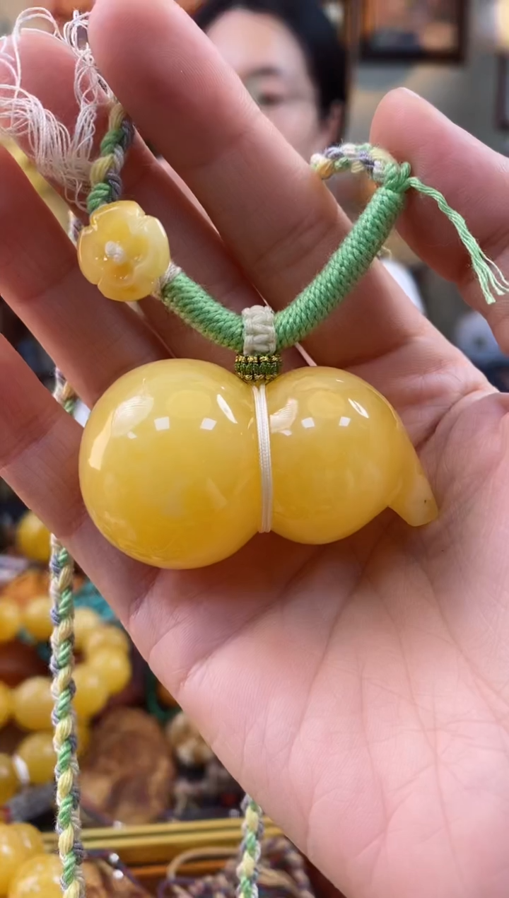 【闪购商品】琥珀颈饰未镶嵌吊坠