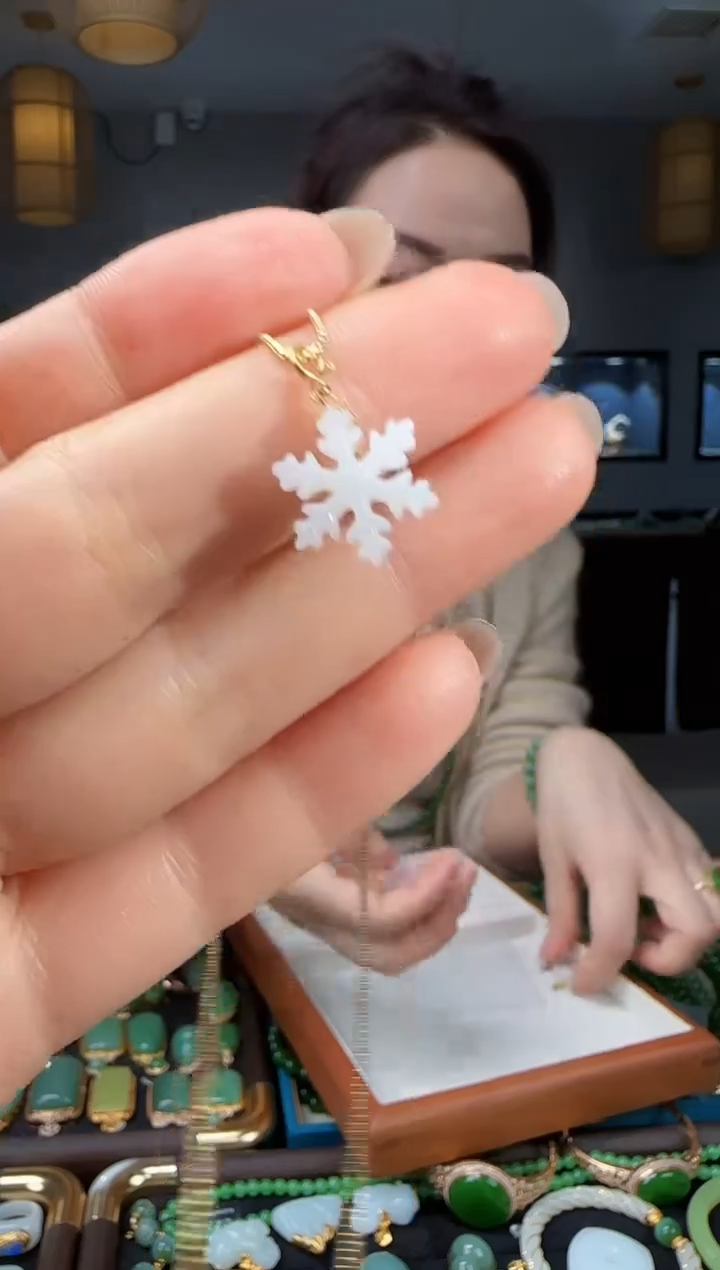 吊坠(不含链)未镶嵌和田玉1